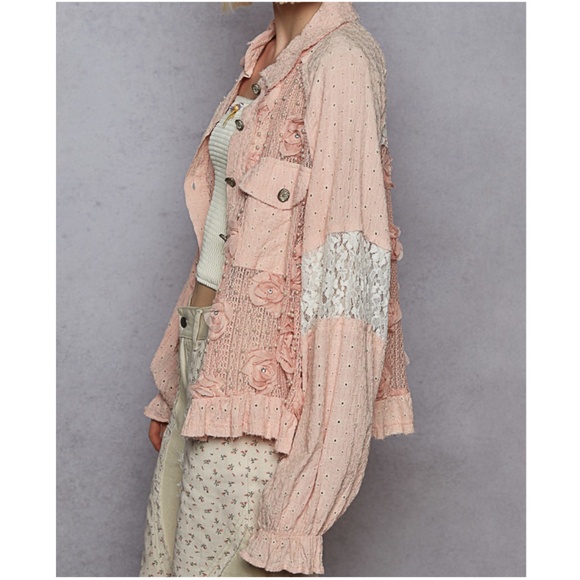 POL Floral Appliqué Button Down Jacket Shacket - Picture 4 of 5